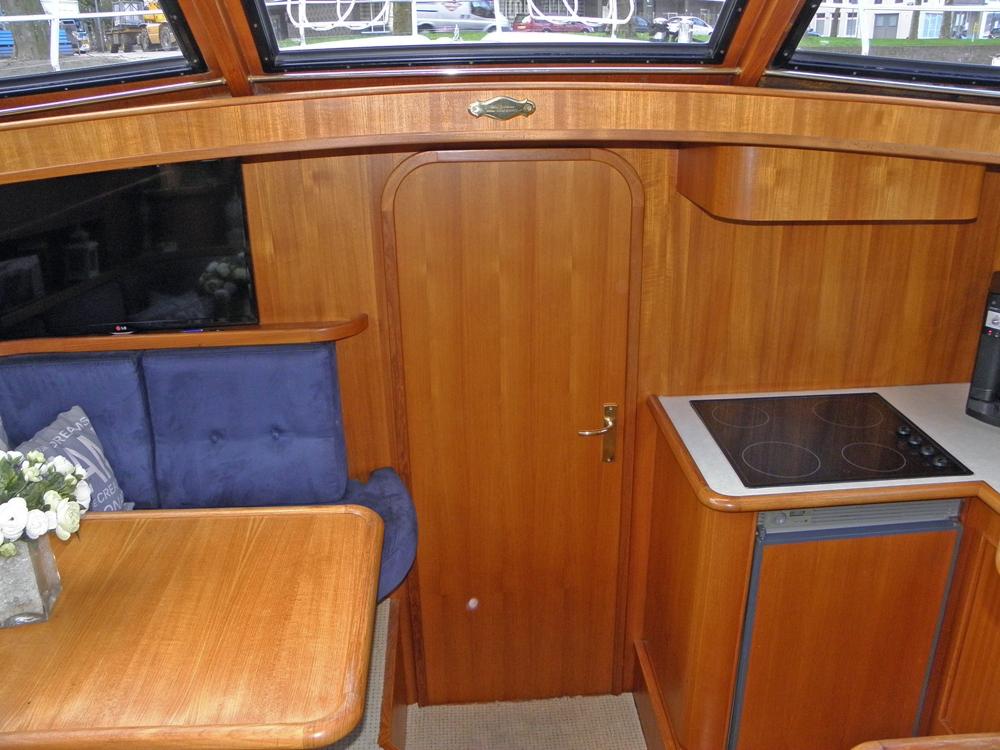 Vorschiff, Innenausstattung